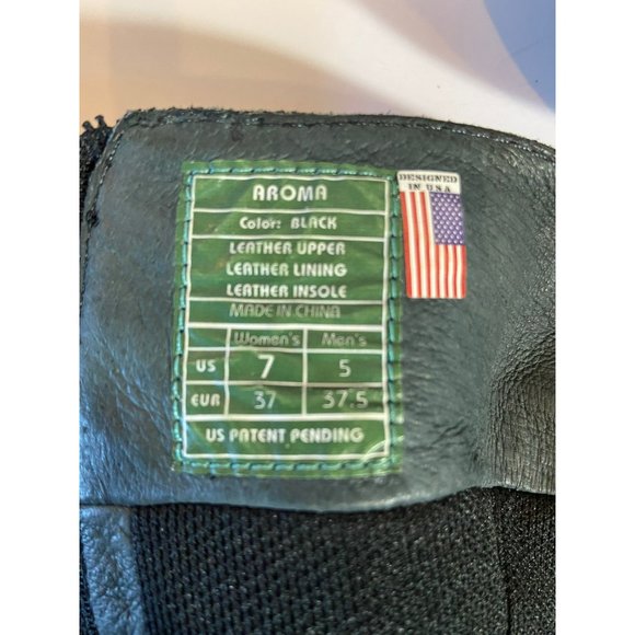 Earth Sz 7 M EU 38 Women's Suede Mid Calf Snow Boots Black Embroidery - Picture 4 of 6